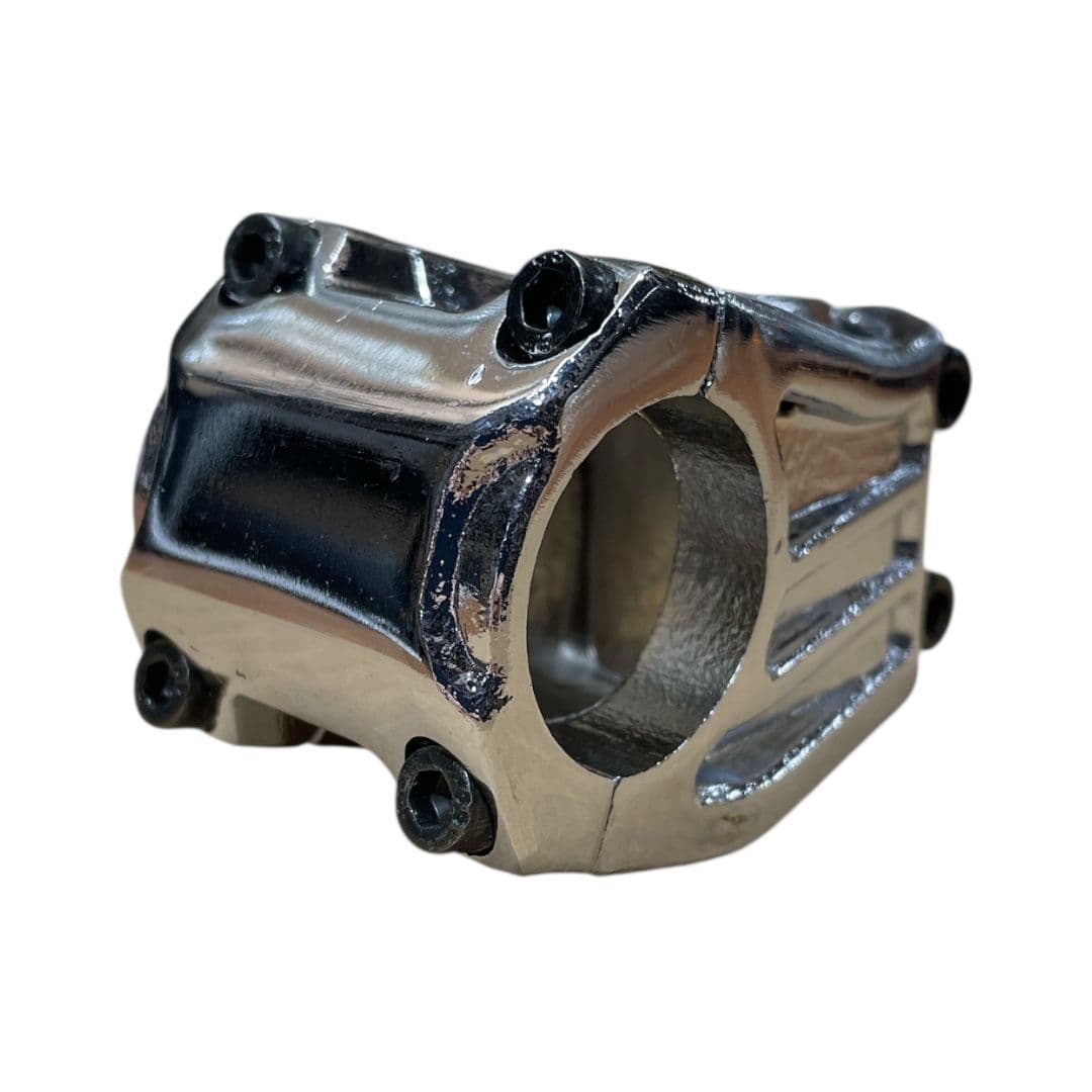 SUPORTE GUIDÃO A-SET MTB 31,8 x 45mm FALCON GTU CROMADO FECHADO - 996